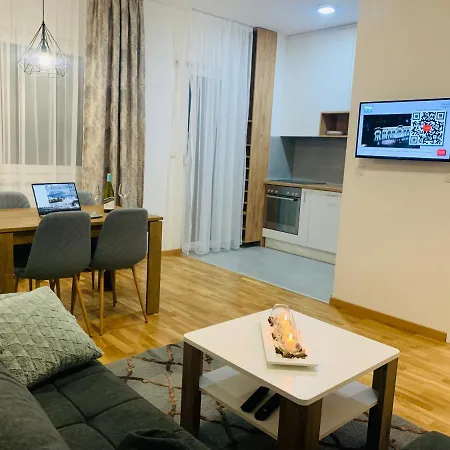 Apartment Luan