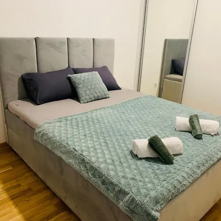 Luan Apartment *
