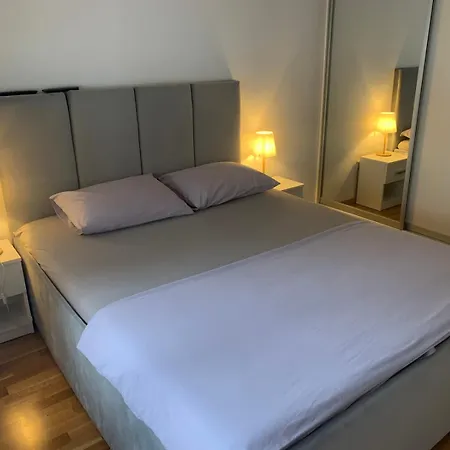 Luan Apartment *